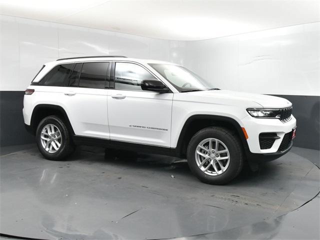 new 2025 Jeep Grand Cherokee car, priced at $35,677