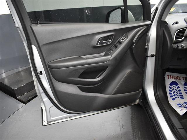 used 2021 Chevrolet Trax car, priced at $11,400