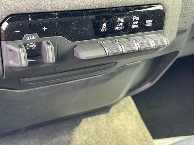 new 2025 Ram 1500 car, priced at $36,724