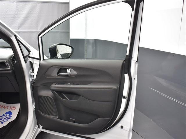 new 2026 Chrysler Pacifica car, priced at $42,390