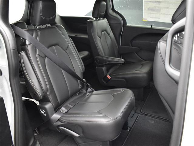 new 2026 Chrysler Pacifica car, priced at $42,390