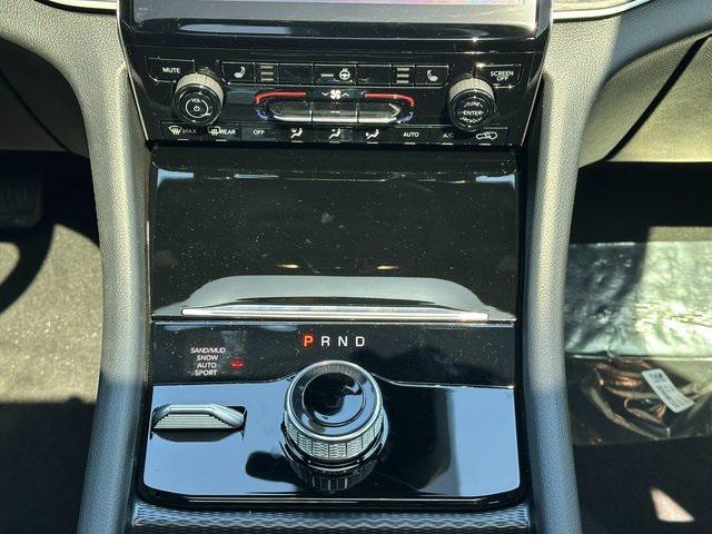 new 2025 Jeep Grand Cherokee L car, priced at $46,512