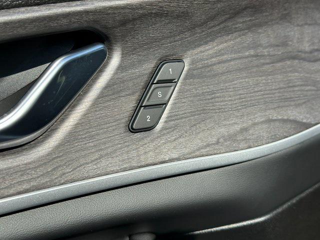 new 2025 Jeep Grand Cherokee L car, priced at $46,512