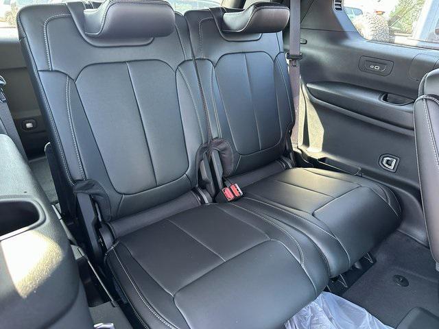 new 2025 Jeep Grand Cherokee L car, priced at $46,512