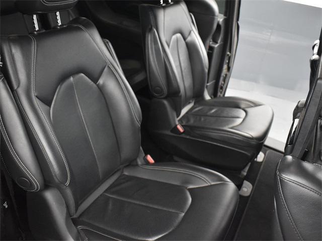 used 2022 Chrysler Pacifica Hybrid car, priced at $24,500