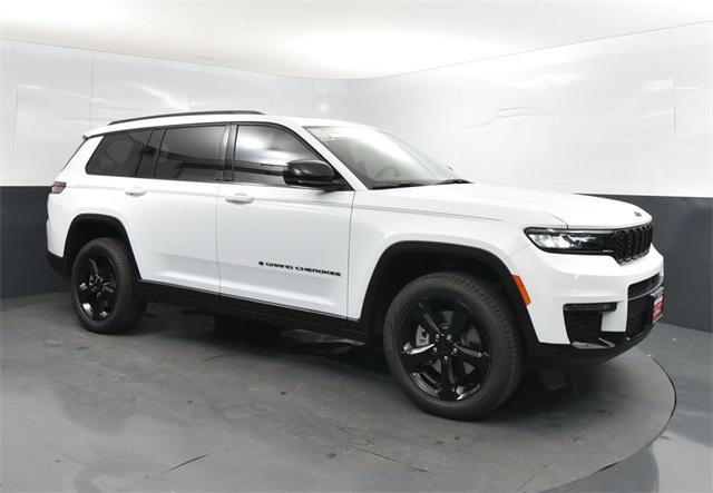 new 2025 Jeep Grand Cherokee L car, priced at $44,740