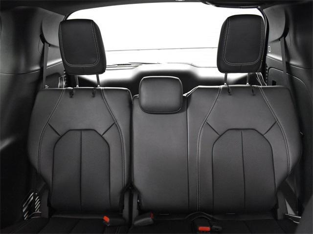new 2025 Chrysler Pacifica car, priced at $41,748