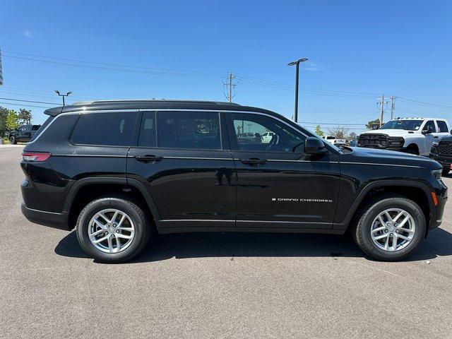 new 2025 Jeep Grand Cherokee L car, priced at $38,429