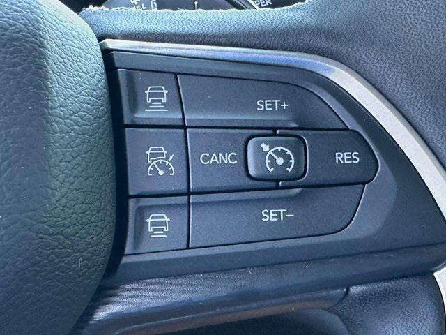 new 2025 Jeep Grand Cherokee L car, priced at $38,429