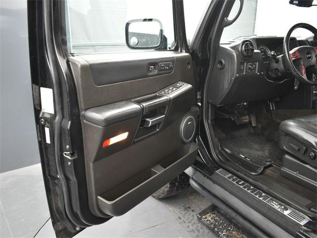 used 2005 Hummer H2 car, priced at $20,000