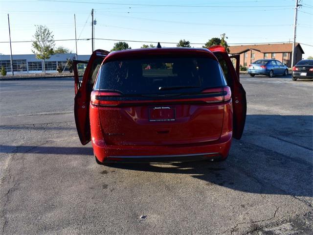 new 2026 Chrysler Pacifica car, priced at $40,535
