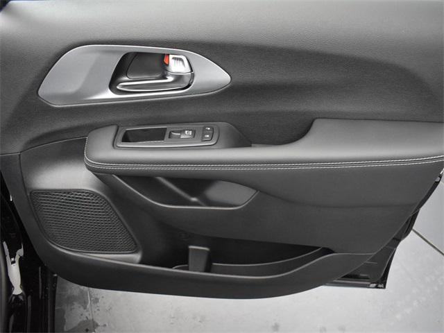 new 2026 Chrysler Pacifica car, priced at $46,790