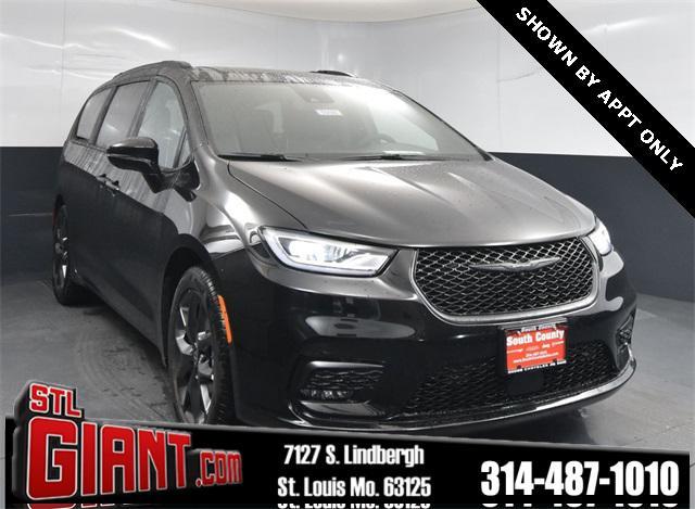 new 2026 Chrysler Pacifica car, priced at $45,040