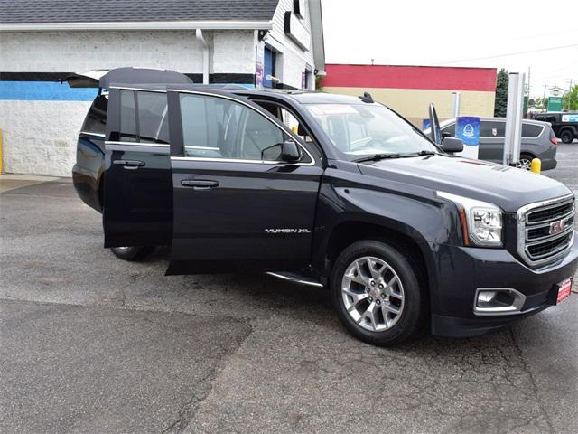used 2020 GMC Yukon XL car, priced at $30,500