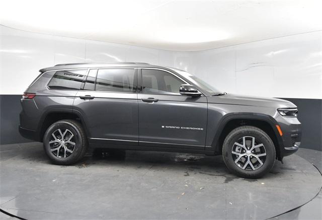 new 2025 Jeep Grand Cherokee L car, priced at $45,535
