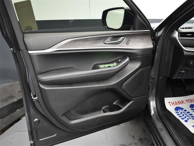new 2025 Jeep Grand Cherokee L car, priced at $45,535