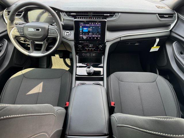 new 2025 Jeep Grand Cherokee L car, priced at $37,429