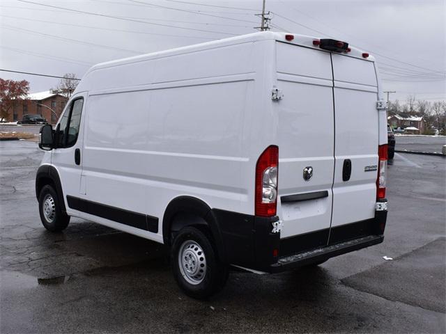 new 2025 Ram ProMaster 2500 car, priced at $47,015