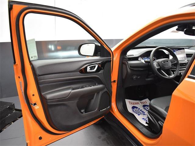 new 2026 Jeep Compass car, priced at $26,305