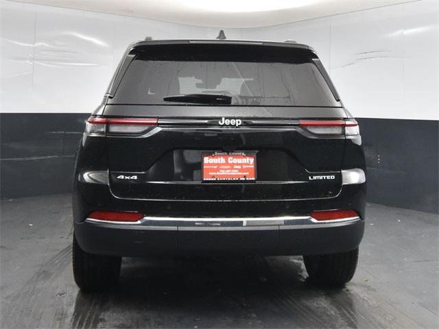 new 2025 Jeep Grand Cherokee car, priced at $40,370