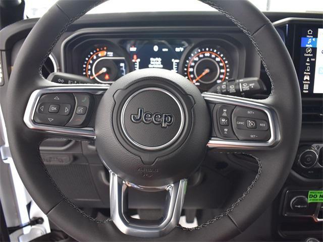 new 2025 Jeep Wrangler car, priced at $54,045