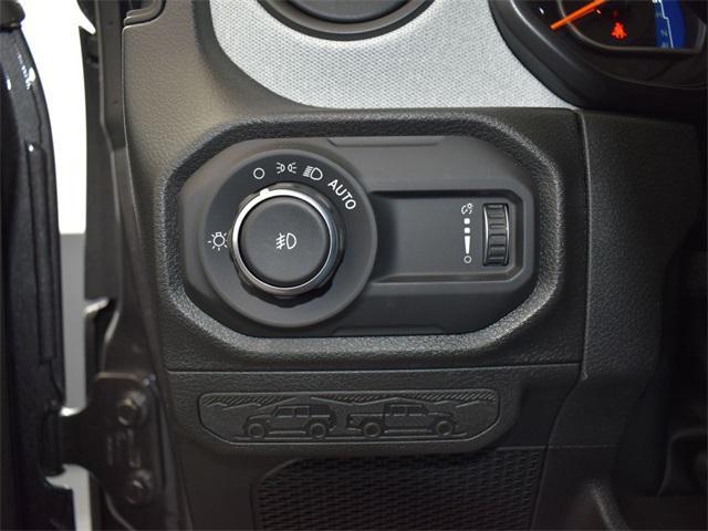 new 2025 Jeep Wrangler car, priced at $49,270