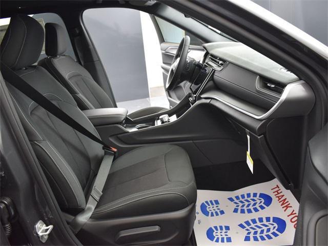 new 2025 Jeep Grand Cherokee L car, priced at $36,415