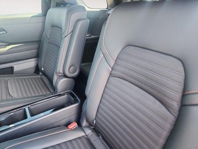 new 2025 Nissan Pathfinder car, priced at $46,505