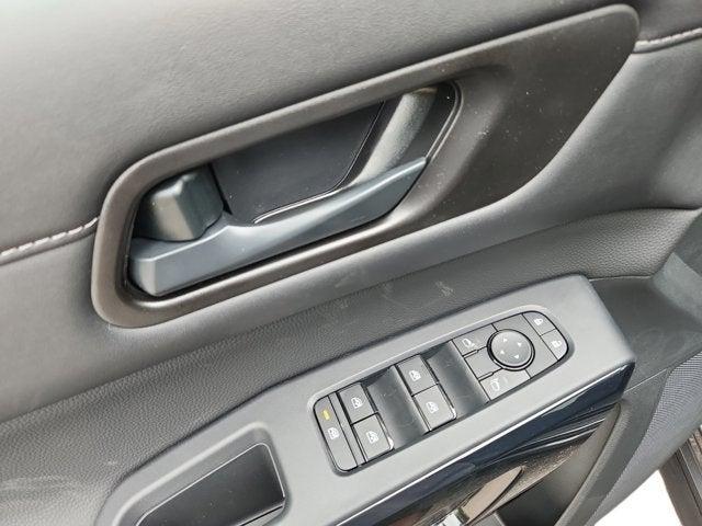 new 2025 Nissan Pathfinder car, priced at $44,365