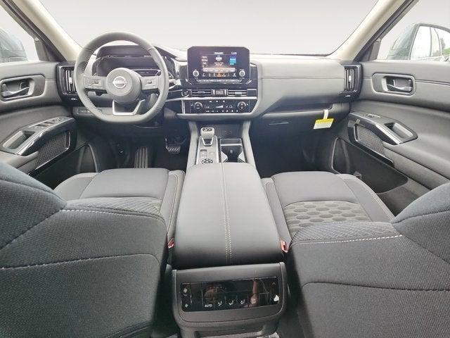 new 2025 Nissan Pathfinder car, priced at $44,365