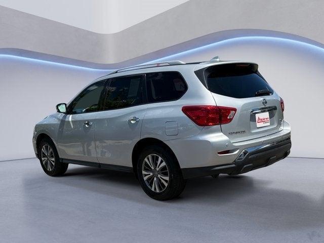 used 2020 Nissan Pathfinder car, priced at $19,190