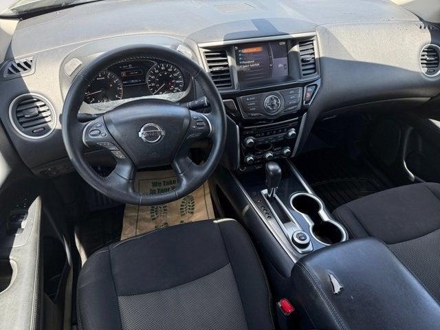 used 2020 Nissan Pathfinder car, priced at $19,190