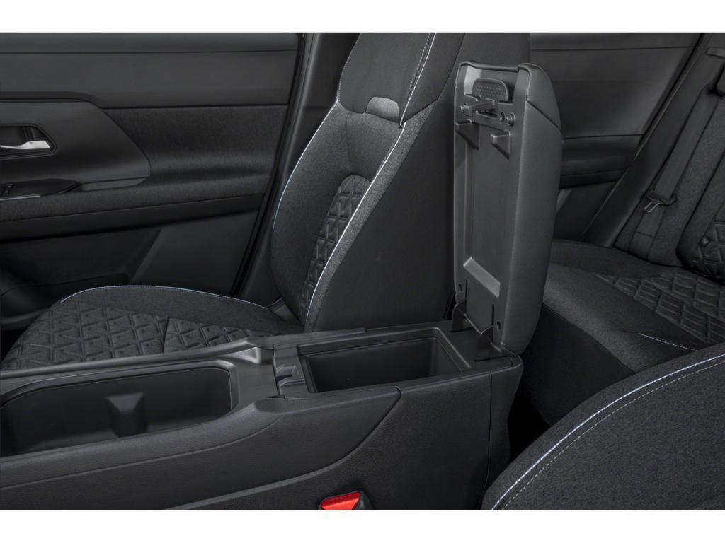 new 2025 Nissan Kicks car, priced at $28,775