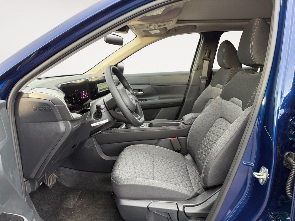 new 2025 Nissan Kicks car, priced at $28,775