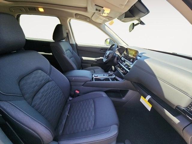 new 2025 Nissan Pathfinder car, priced at $44,365