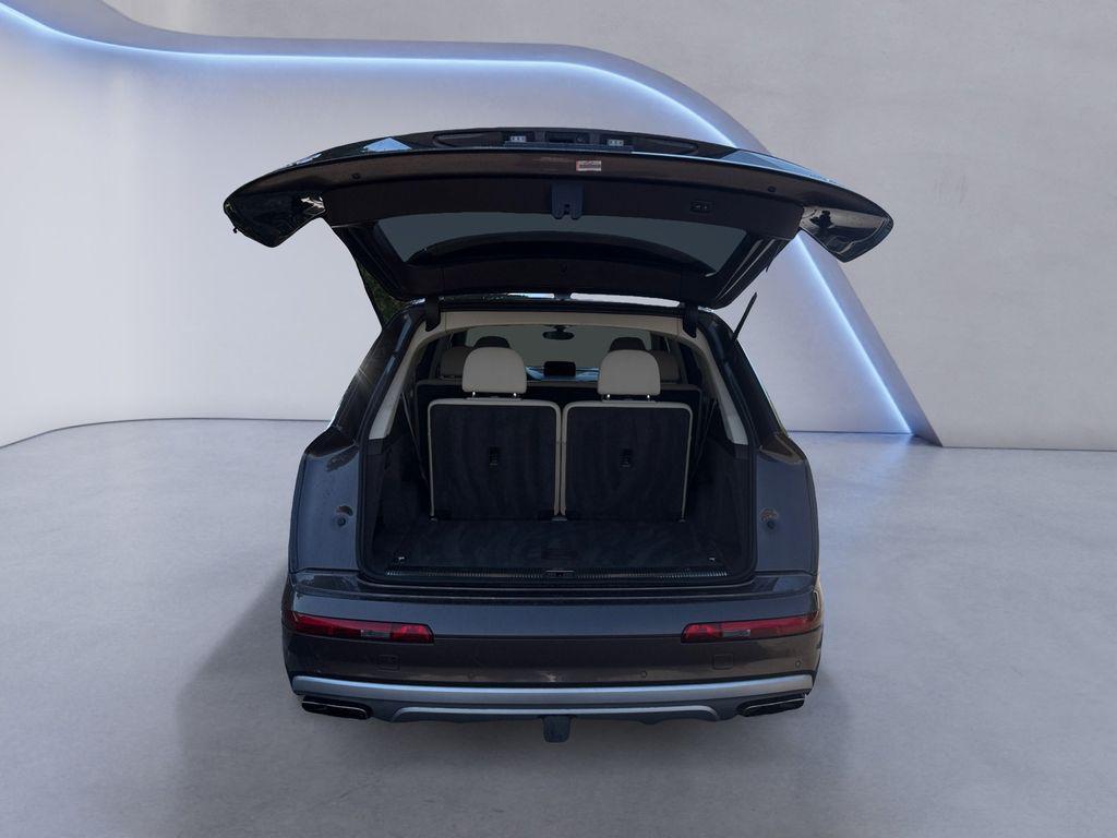 used 2017 Audi Q7 car, priced at $17,067