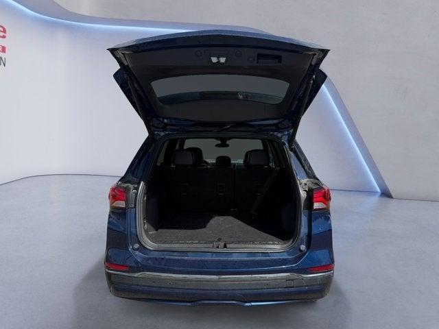 used 2022 Chevrolet Equinox car, priced at $27,490
