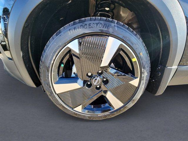 new 2025 Nissan Kicks car, priced at $26,610