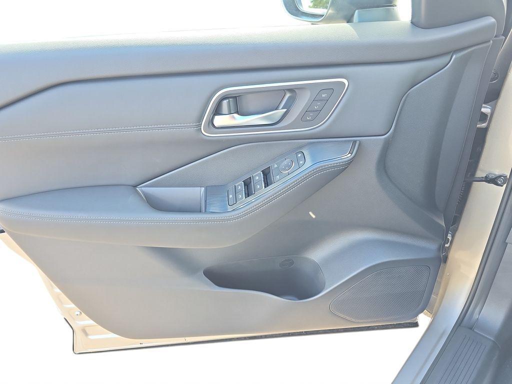 new 2026 Nissan Rogue car, priced at $39,885