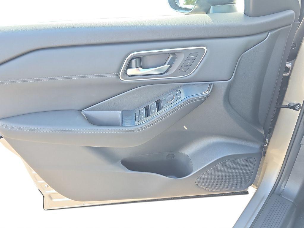 new 2026 Nissan Rogue car, priced at $41,785