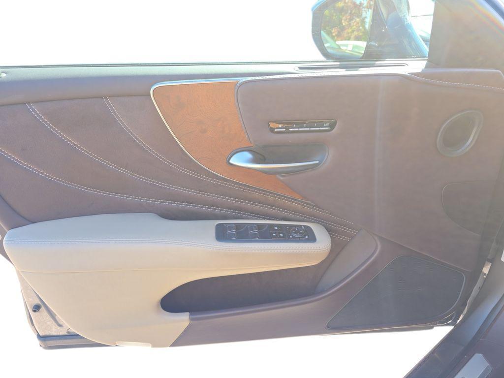 used 2018 Lexus LS 500 car, priced at $39,141