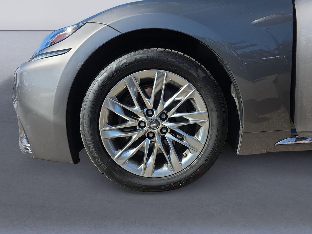 used 2018 Lexus LS 500 car, priced at $39,141