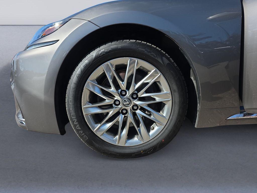 used 2018 Lexus LS 500 car, priced at $43,851