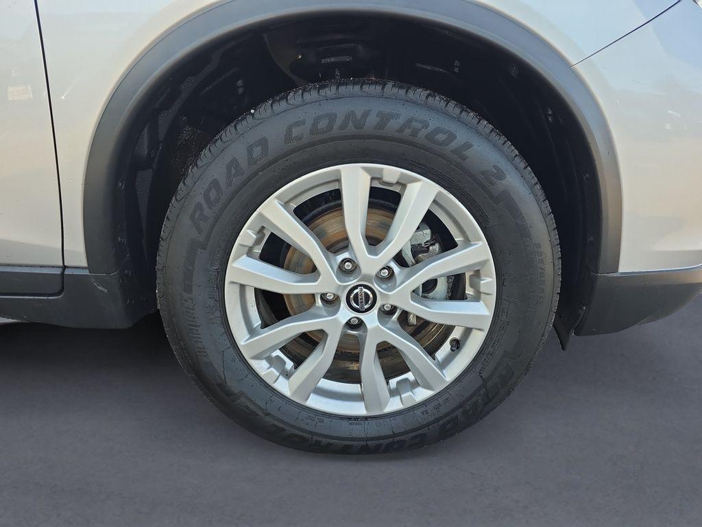 used 2020 Nissan Rogue car, priced at $15,981