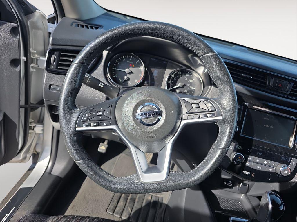 used 2020 Nissan Rogue car, priced at $15,981