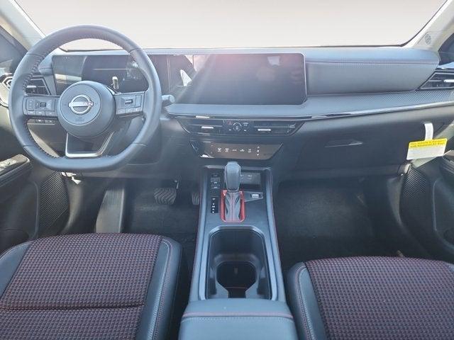 new 2025 Nissan Kicks car, priced at $30,580