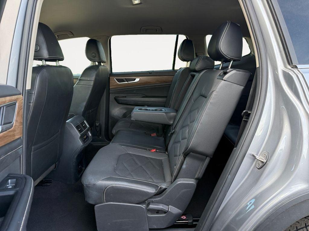 used 2024 Volkswagen Atlas car, priced at $29,991