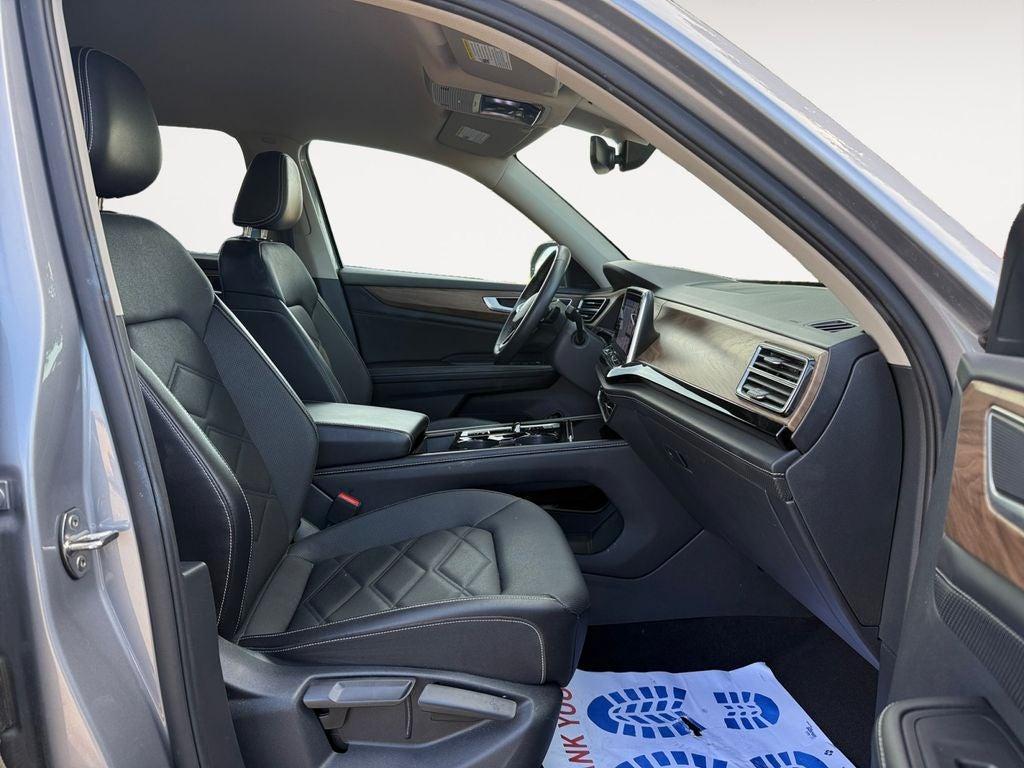 used 2024 Volkswagen Atlas car, priced at $29,991