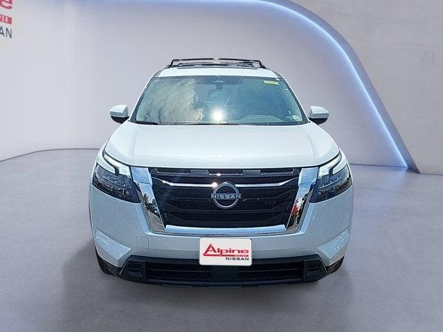 new 2025 Nissan Pathfinder car, priced at $44,725