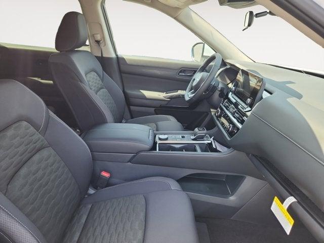 new 2025 Nissan Pathfinder car, priced at $44,725